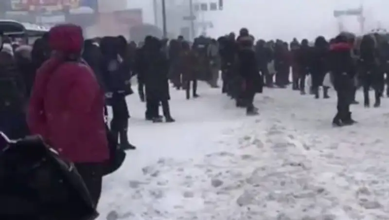 В Караганде из-за погоды ограничили количество автобусов