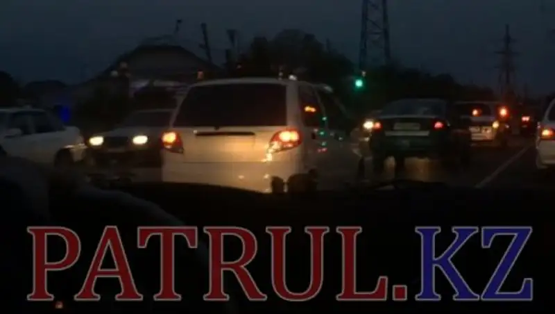 Алматинец гонял по городу без госномеров в тонированном Daewoo Matiz