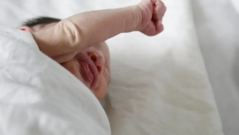 В Павлодаре недоношенный ребенок погиб из-за бурана