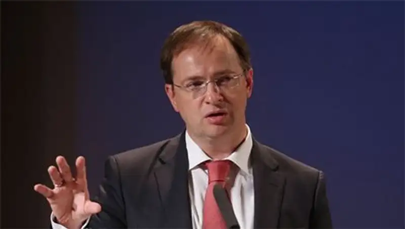 Мединский назвал запрет на въезд 500 россиян на Украину фантасмагорией