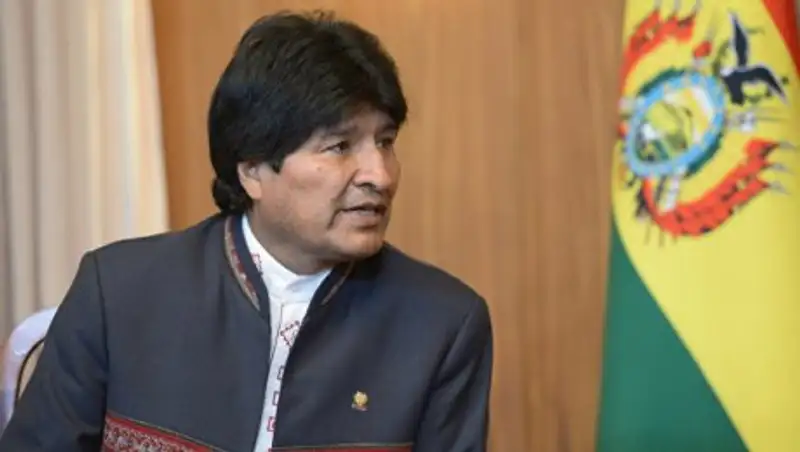 Президент Боливии помиловал около двух тысяч заключенных