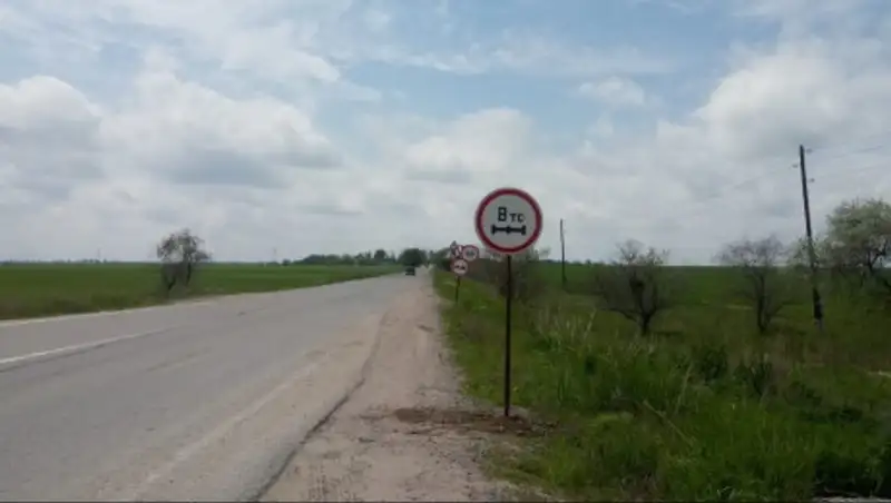 Водители грузовиков уклоняются от платы за проезд по трассе Алматы - Капшагай