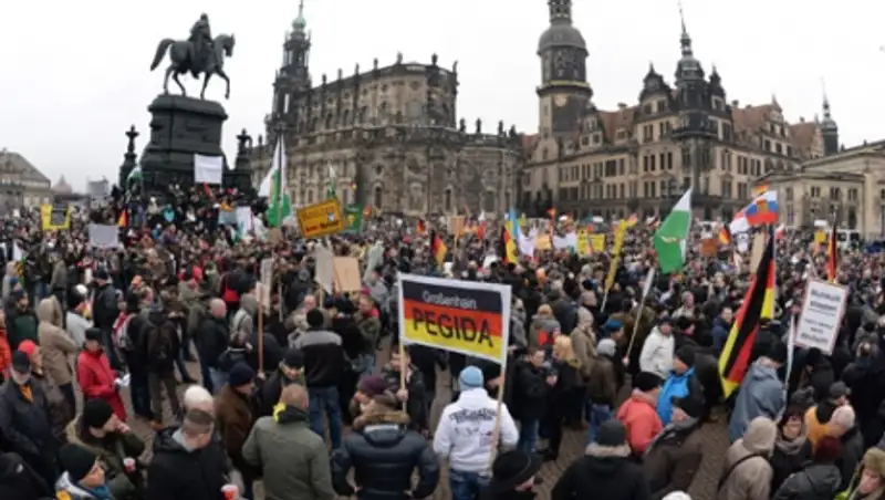 Антиисламский митинг в Дрездене собрал несколько тысяч человек