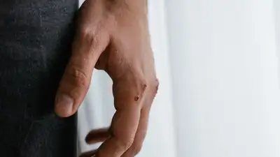 Потасовкой закончился футбольный матч между "Кайратом" и "Каспием" в Алматы, фото - Новости Zakon.kz от 15.03.2023 12:32