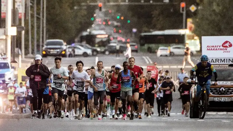 На трассе "Алматы марафона" установили новые рекорды