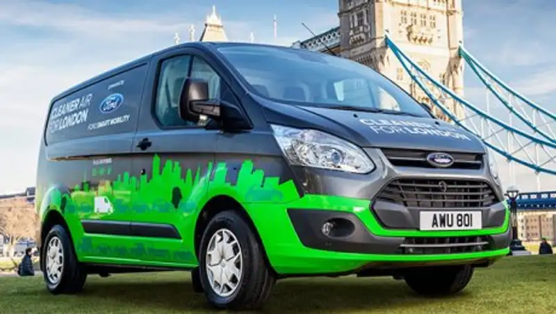 Ford Transit стал подзаряжаемым гибридом