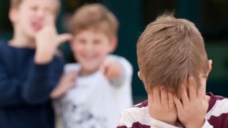 Сделавший каминг‐аут 9-летний школьник покончил с собой в США