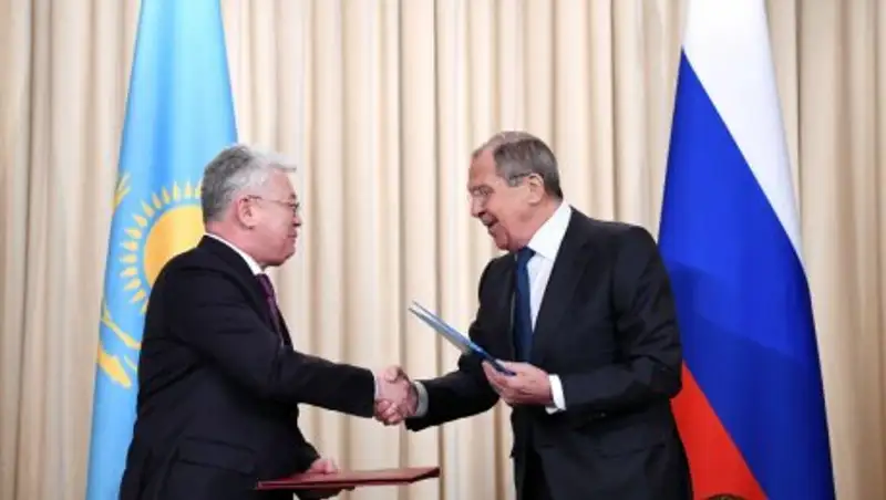 Бейбут Атамкулов обсудил с Сергеем Лавровым будущее Байконура