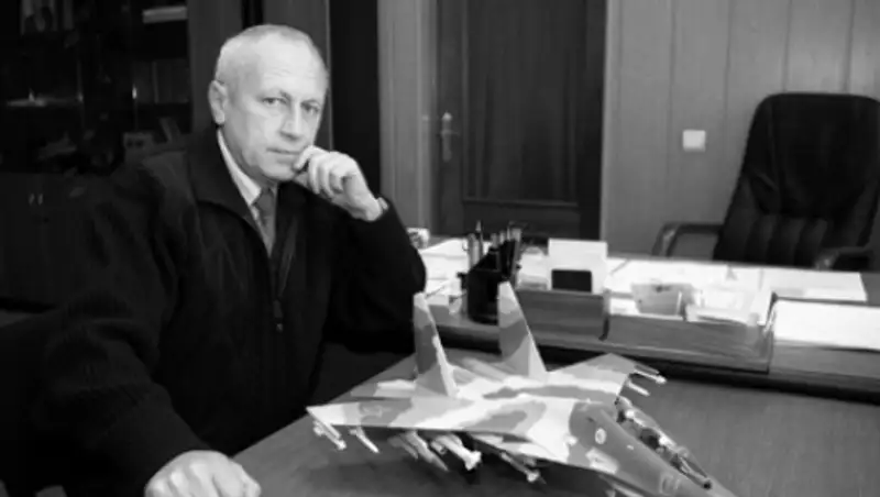В Москве умер создатель истребителей Су-30