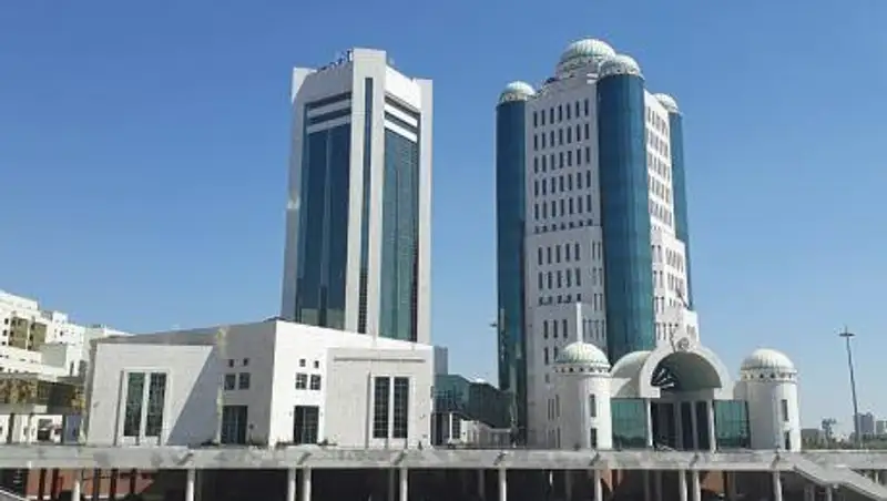 Новый депутат Мажилиса поклялся верно служить народу Казахстана