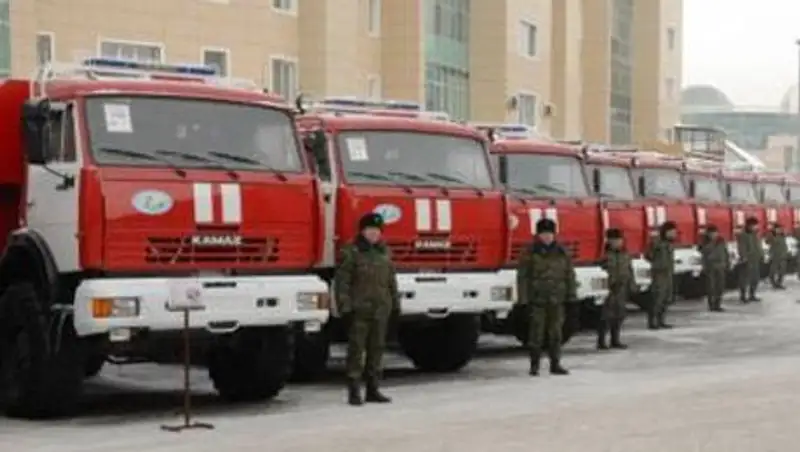 Более ста единиц различной техники приобретет МЧС Казахстана в 2014 году