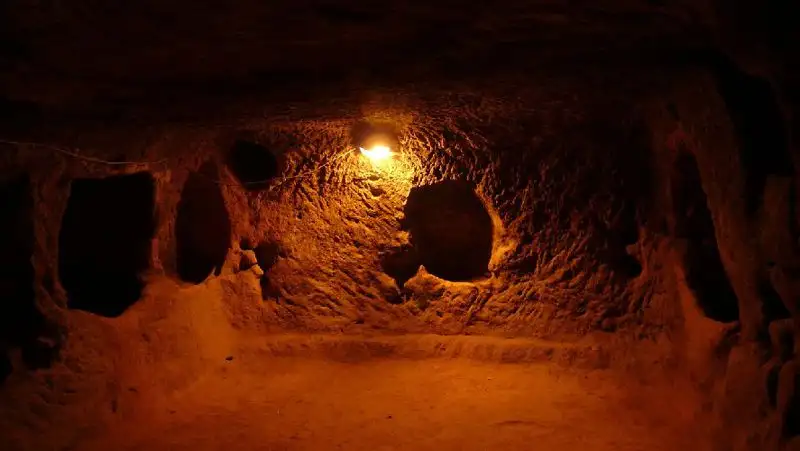 Древний подземный город обнаружили археологи в Турции
