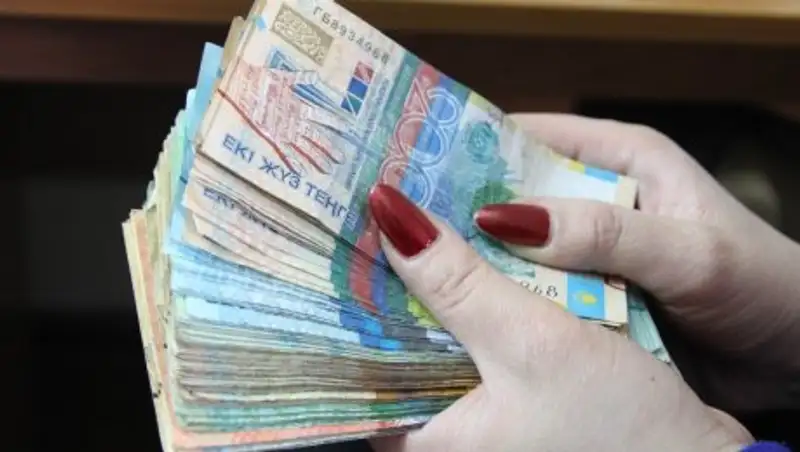 Мошенническую схему начисления пенсионных выплат раскрыли в Павлодаре