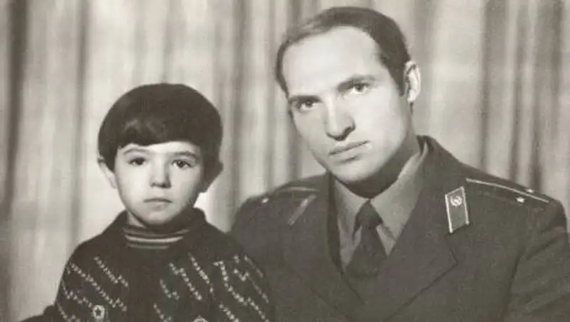 Лукашенко опубликовал личное фото без усов