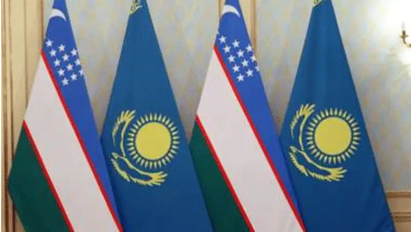 Парламент Узбекистана одобрил договор о стратегическом партнерстве с Казахстаном, фото - Новости Zakon.kz от 16.12.2013 17:11