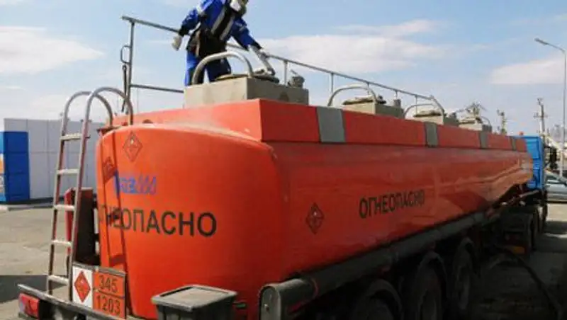 Казахстан ведет переговоры об импорте бензина из Азербайджана, Туркмении, Белоруссии и КНР