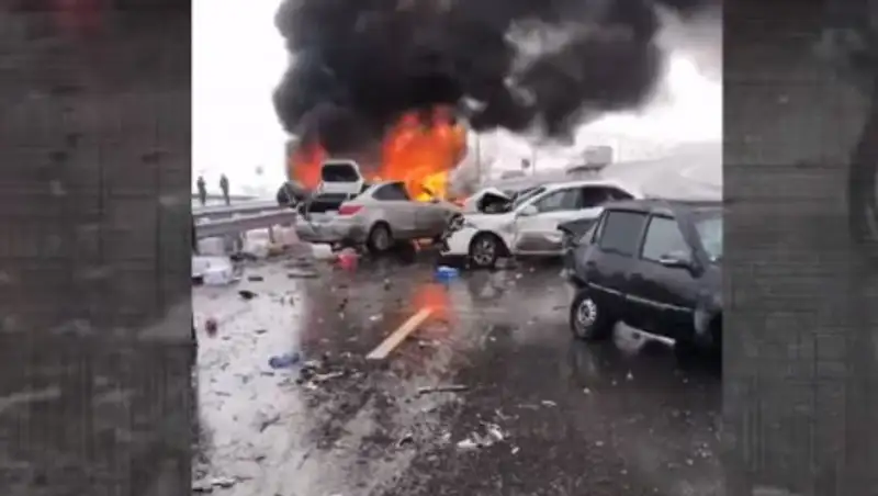 Массовое ДТП произошло на трассе в Туркестанской области