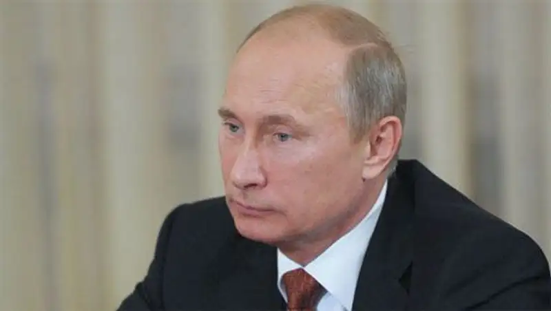 Путин приказал передать Украине оружие крымских частей, не перешедших на сторону России