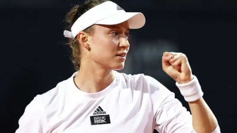 Стало известно, сколько получит Елена Рыбакина за победу