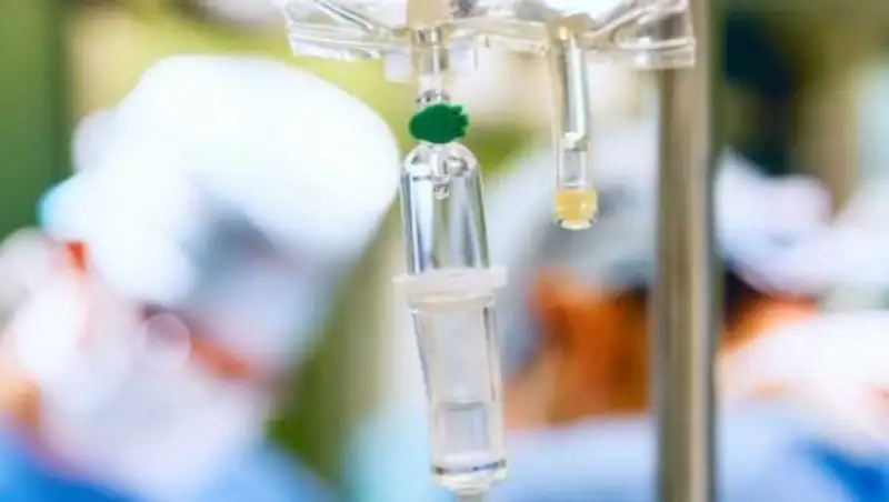 Сбитая в Астане школьница перенесла тяжелую операцию и до сих пор находится в коме