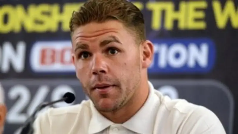 Сондерс: Головкин и Альварес должны пройти через меня