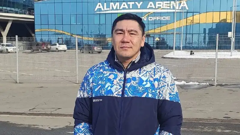 Бахыт Сарсекбаев: Желаю готовить казахских боксеров