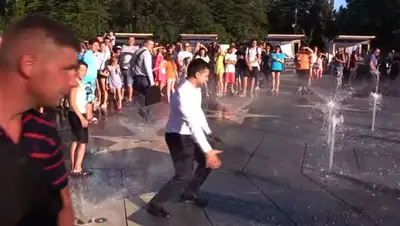 Кадр из видео, фото - Новости Zakon.kz от 16.06.2019 06:26