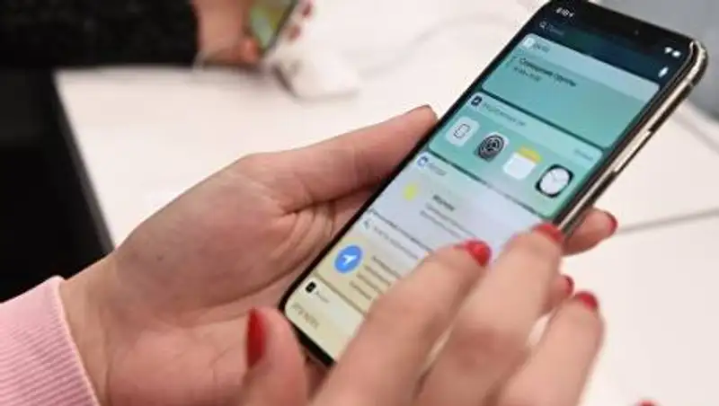 Определен срок жизни смартфонов