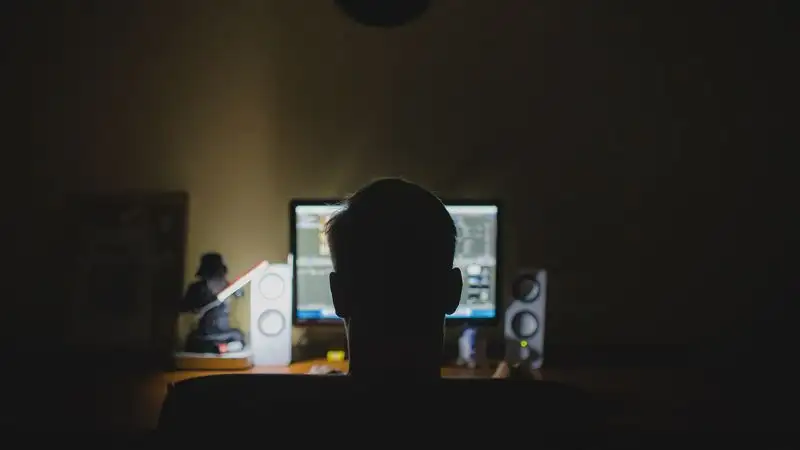 Ваша безопасность в ваших руках: как при использовании FinTech не попасть в ловушку мошенников