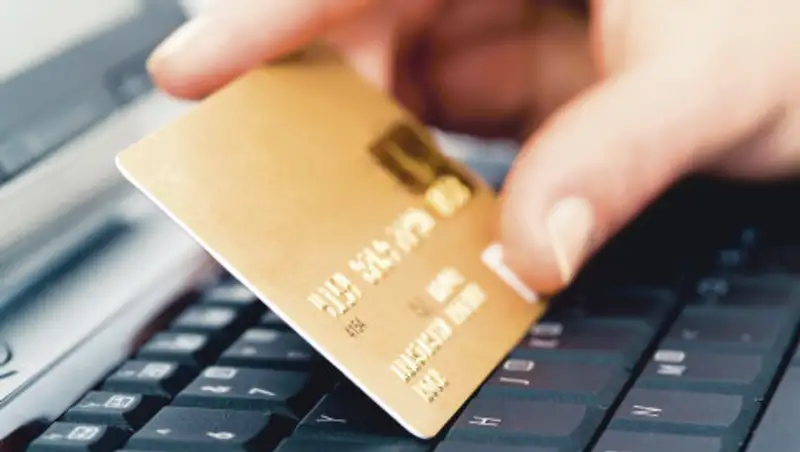 Мошенники выманили 400 тыс. тенге, обещая продать медицинские маски