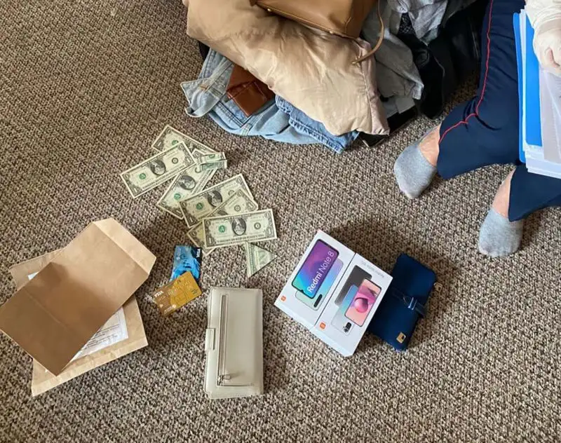 Группу интернет-мошенников задержали полицейские в Казахстане