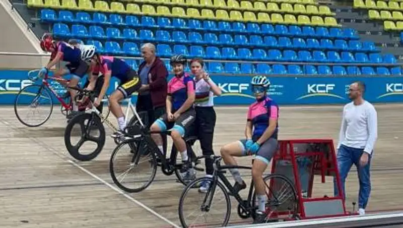 Казахстанские велосипедисты-трековики готовятся к мировому первенству