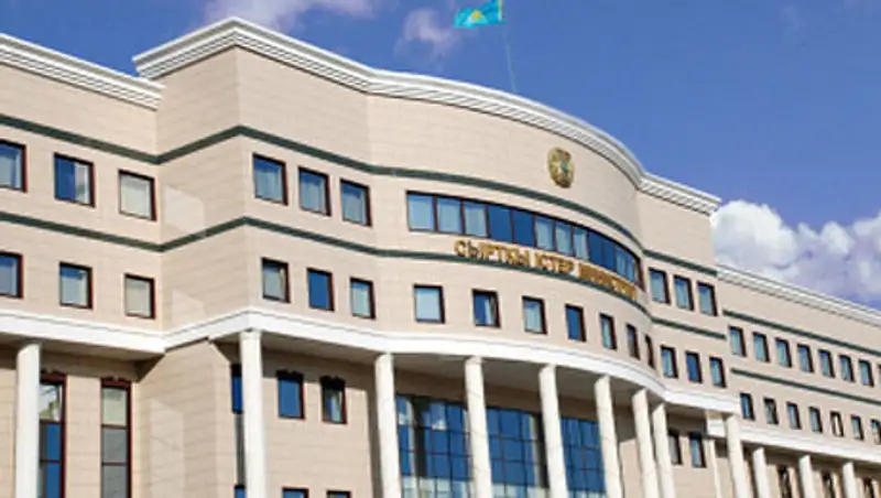 Казахстан выступает за мирные формы выхода Украины из кризиса