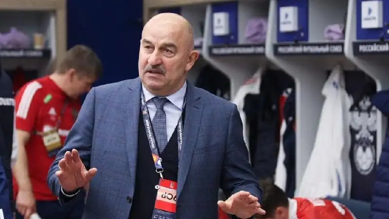 Экс-главный тренер сборной России стал наставником «Ференцвароша»