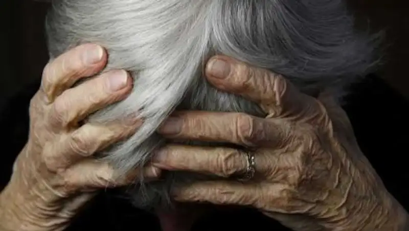 В Белоруссии 80-летняя женщина сбежала от пожилого насильника