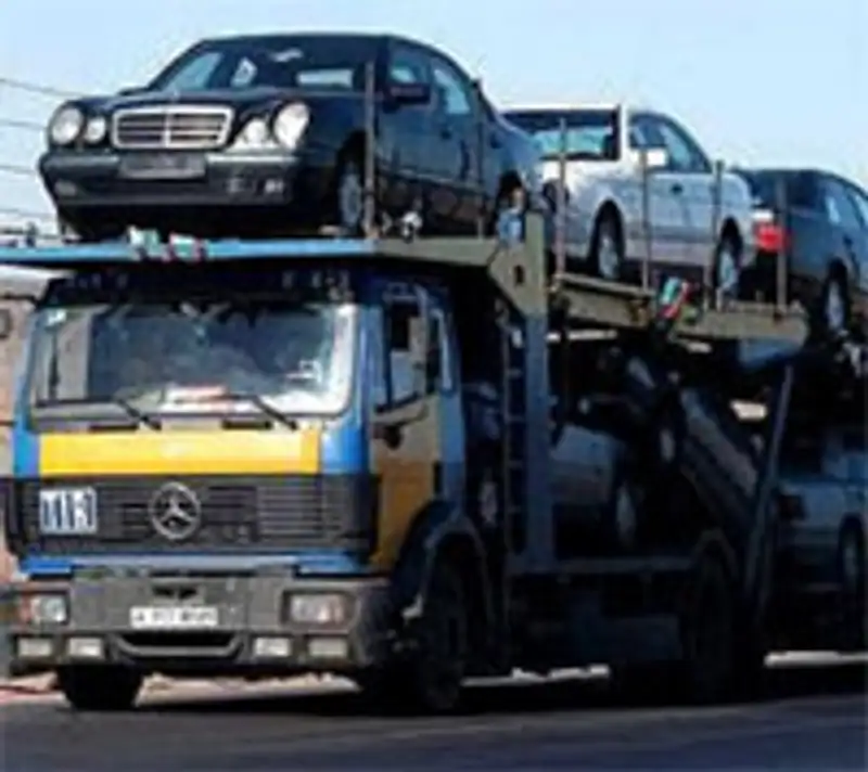 Что спасет автовладельцев, ставших заложниками юридических тонкостей таможенного оформления?, фото - Новости Zakon.kz от 26.11.2012 15:45