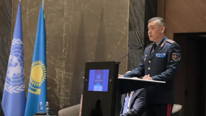 Министр обороны РК открыл работу Пятого международного симпозиума