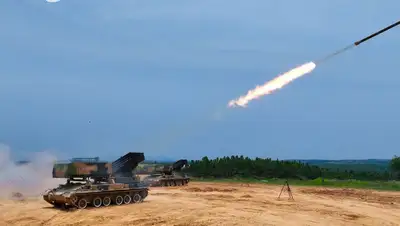 Китай обещает не применять ЯО первыми, фото - Новости Zakon.kz от 03.08.2022 02:07