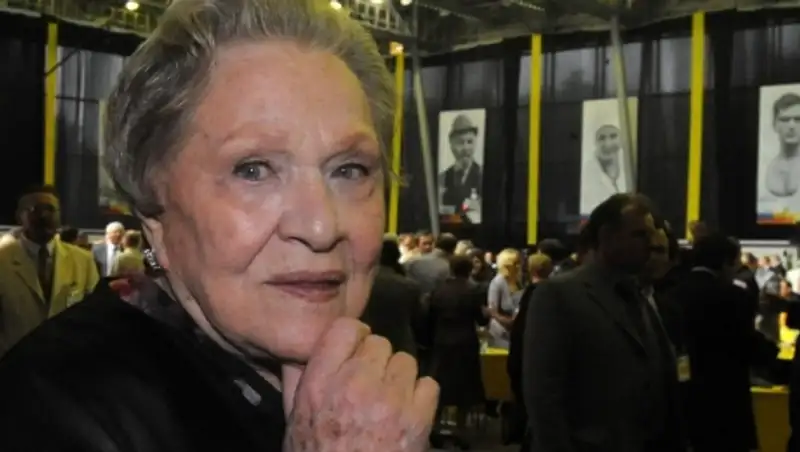 Народная артистка РФ Римма Маркова скончалась в Москве