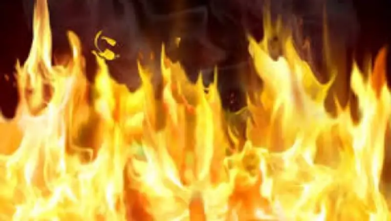 В районе пожара в Усть-Каменогорске экологи зафиксировали превышение вредных веществ