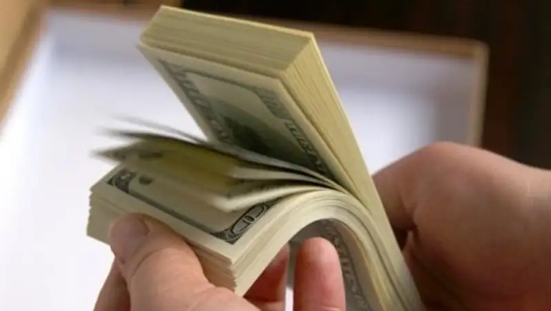 Руководитель районного отдела ЖКХ в ЗКО подозревается в хищении 7,1 млн тенге