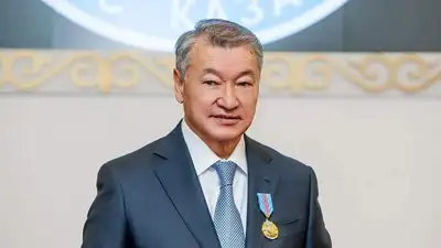 Аким ВКО поздравил казахстанцев с Днем Победы