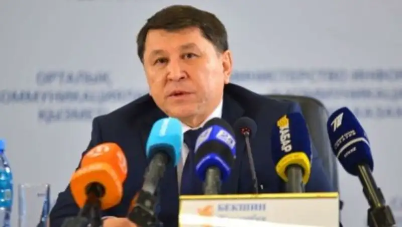 Главный санврач страны дал совет казахстанцам на Новый год