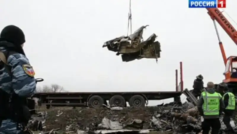 СБУ: летчик Волошин в день крушения "Боинга" не летал