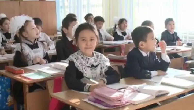 Актюбинские школьники могут остаться без весенних каникул