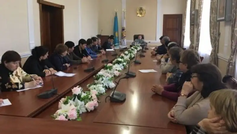 В Актобе прошел круглый стол по обслуживанию многоквартирных жилых домов