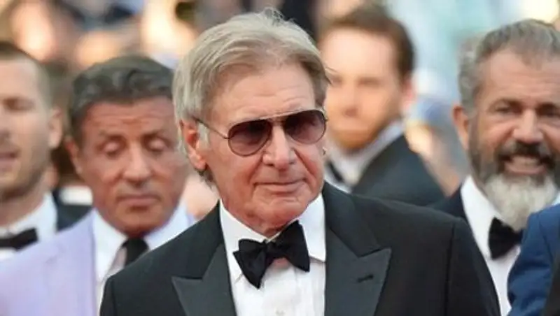 Харрисон Форд успешно перенес операцию на ноге