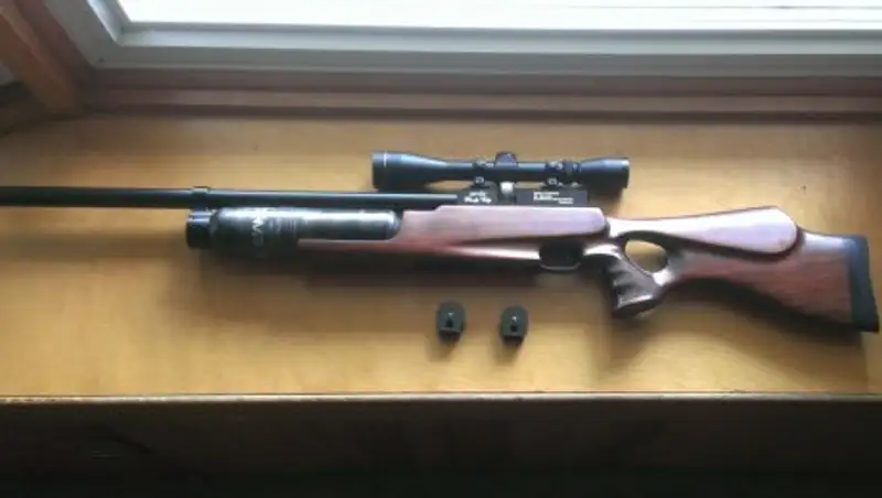 В Усть-Каменогорске 14-летний подросток подстрелил из винтовки своего сверстника