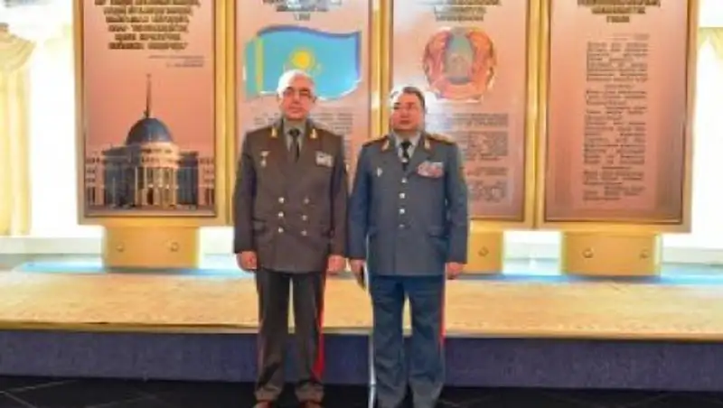 &#1178;аза&#1179;станны&#1187; &#1178;ор&#1171;аныс министрі &#1256;збекстан &#1179;ор&#1171;аныс ведомствосыны&#1187; басшысымен кездесті