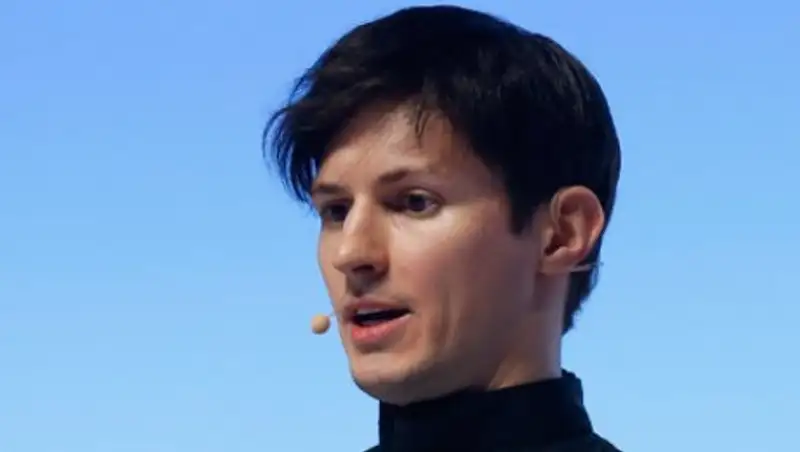 Дуров согласился предоставить данные Telegram для Роскомнадзора